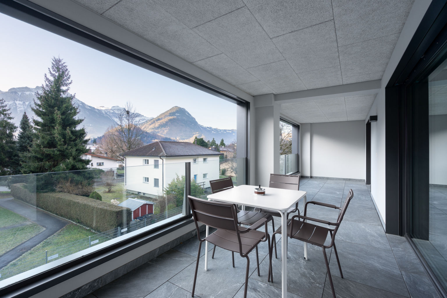 Deluxe 3 bedroom apartment Interlaken Swiss Hotel Apartments
