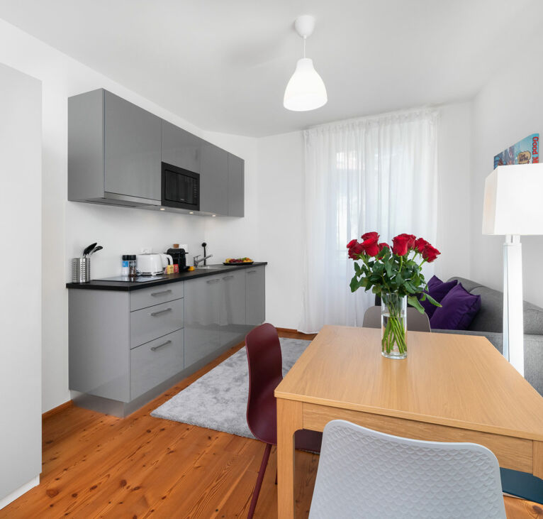Kitchen area of the Interlaken Apartments by Swiss Hotel Apartments