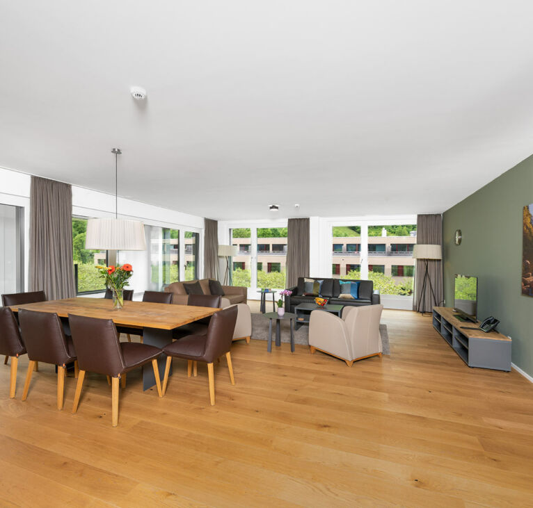 Living area of Interlaken Swiss Hotel Apartments