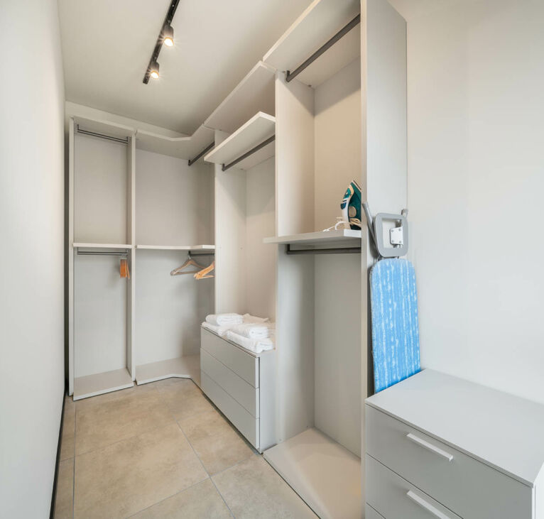storage area in the one bedroom apartment in Lugano Swiss Hotel Apartments