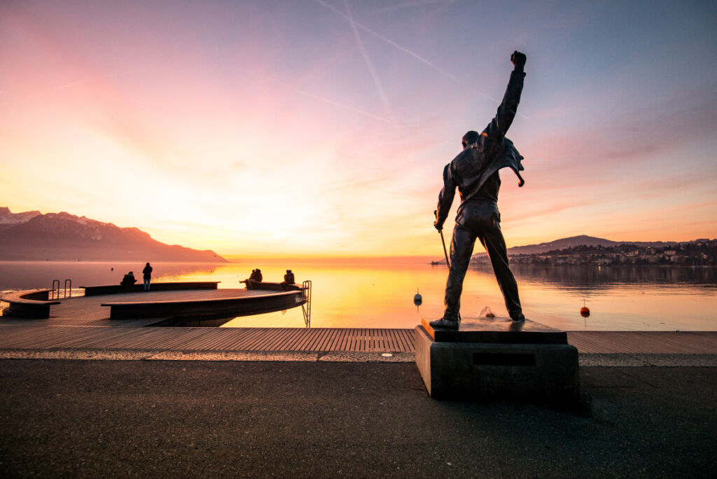 The Freddie Mercury statue Swiss Hotel Apartments