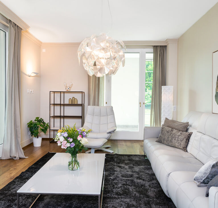 Four Bedroom Garden House Apartment