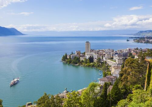 Vista de la zona del lago Lemán de Montreux en Suiza